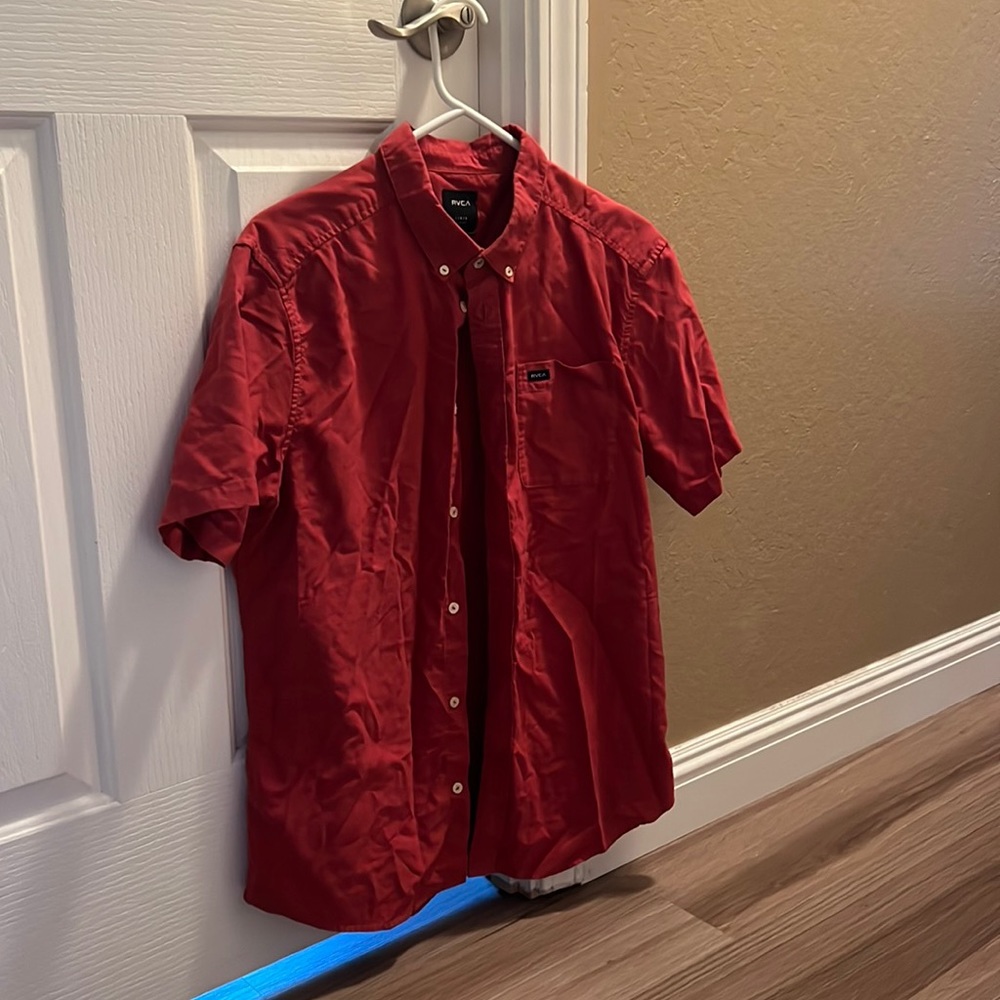 RVCA button up collared shirt